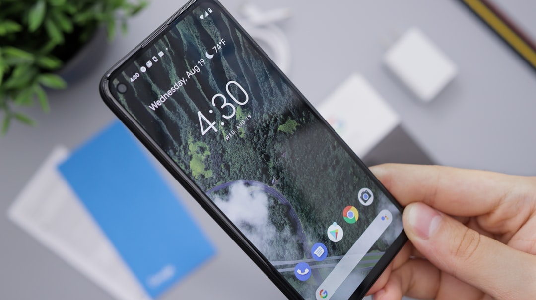 Akıllı Telefon Nedir? Hayatımızdaki Yeri Nasıl Değişti?