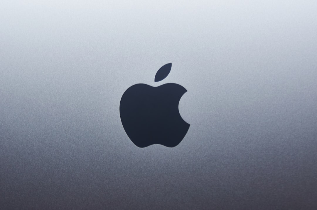 Steve Jobs ve Jony Ive: Apple'ın Tasarım Dilini Değiştiren Ortaklık